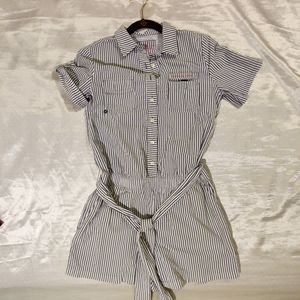 Vineyard Vines Romper - Size 4